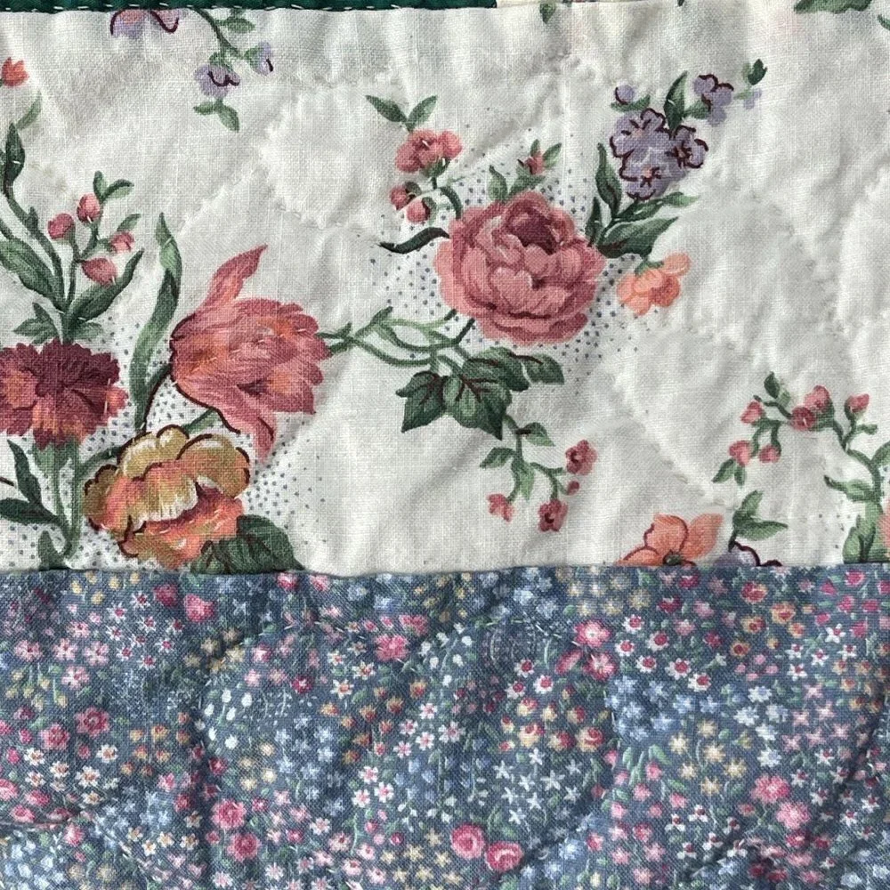 Small Child's Baby Bed Patchwork Quilt Girl Friends Pink Blue Floral 34